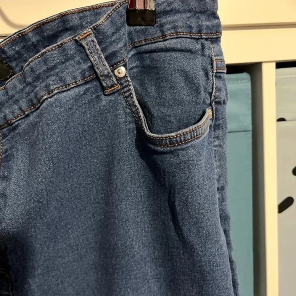 Cropped jeans - Picture 5 of 6